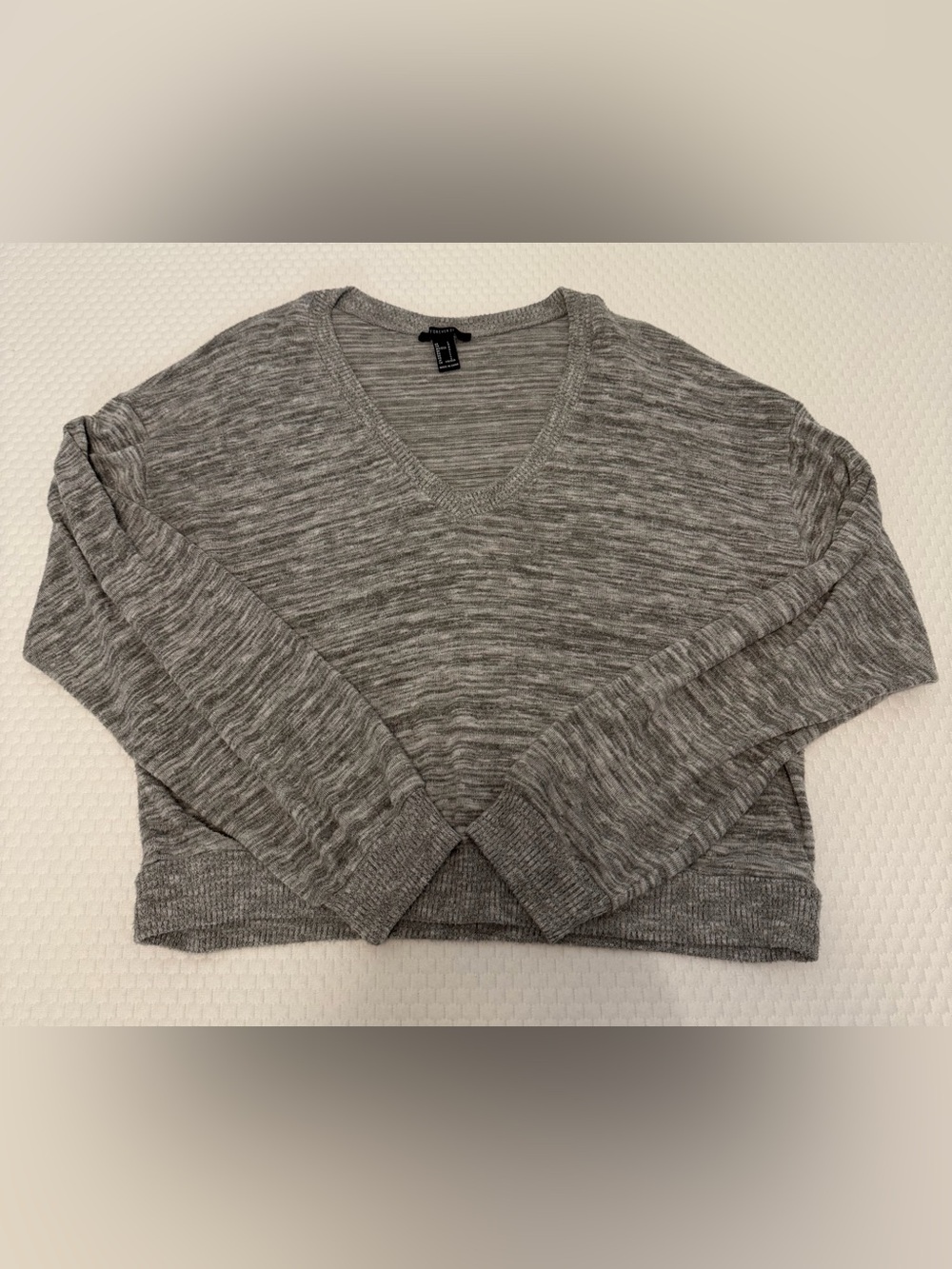 Forever 21 Heather Gray V-Neck Women's Sweater